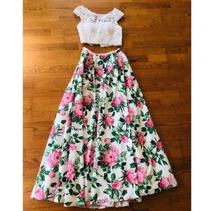 Sherri Hill 2 piece dress